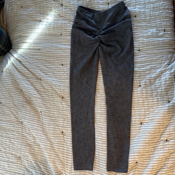 SUUKSESS Women Reflective High Waisted Running Leggings with Pockets Yoga Pants - Picture 2 of 5